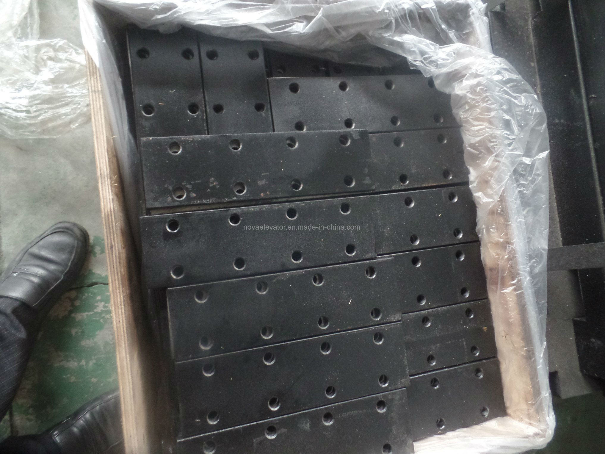 Wholesaler Elevator Metal Guide Rail Fishplate From China