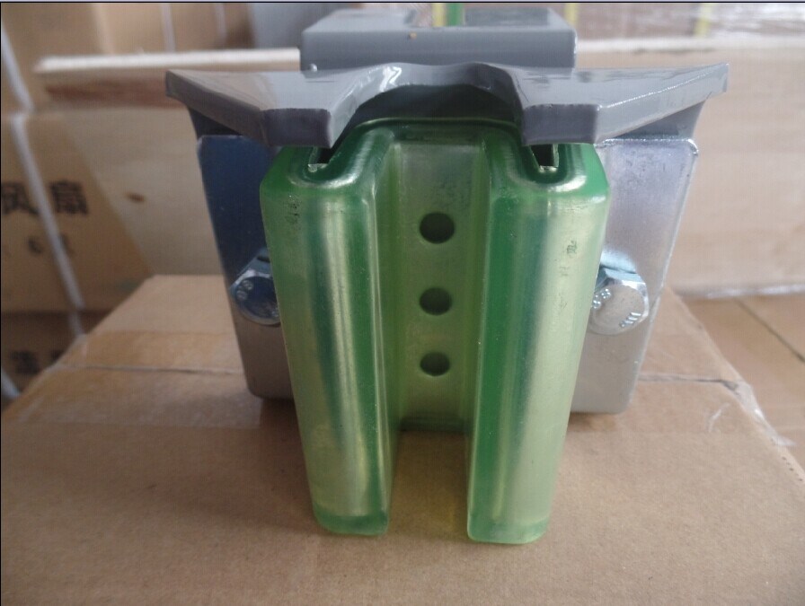 Elevator Parts Passenger Lift Width16mm Speed 2.5m/S OEM Elevator Sliding Guide Shoe