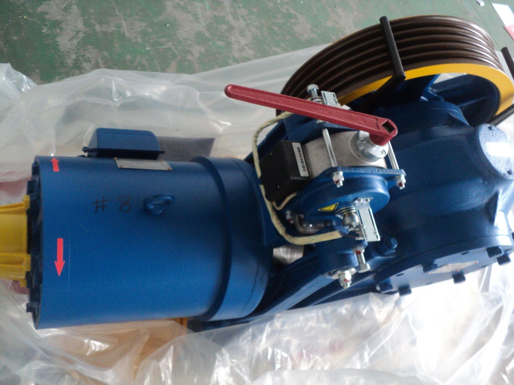 Elevator Lift Geared Traction Motor Machine