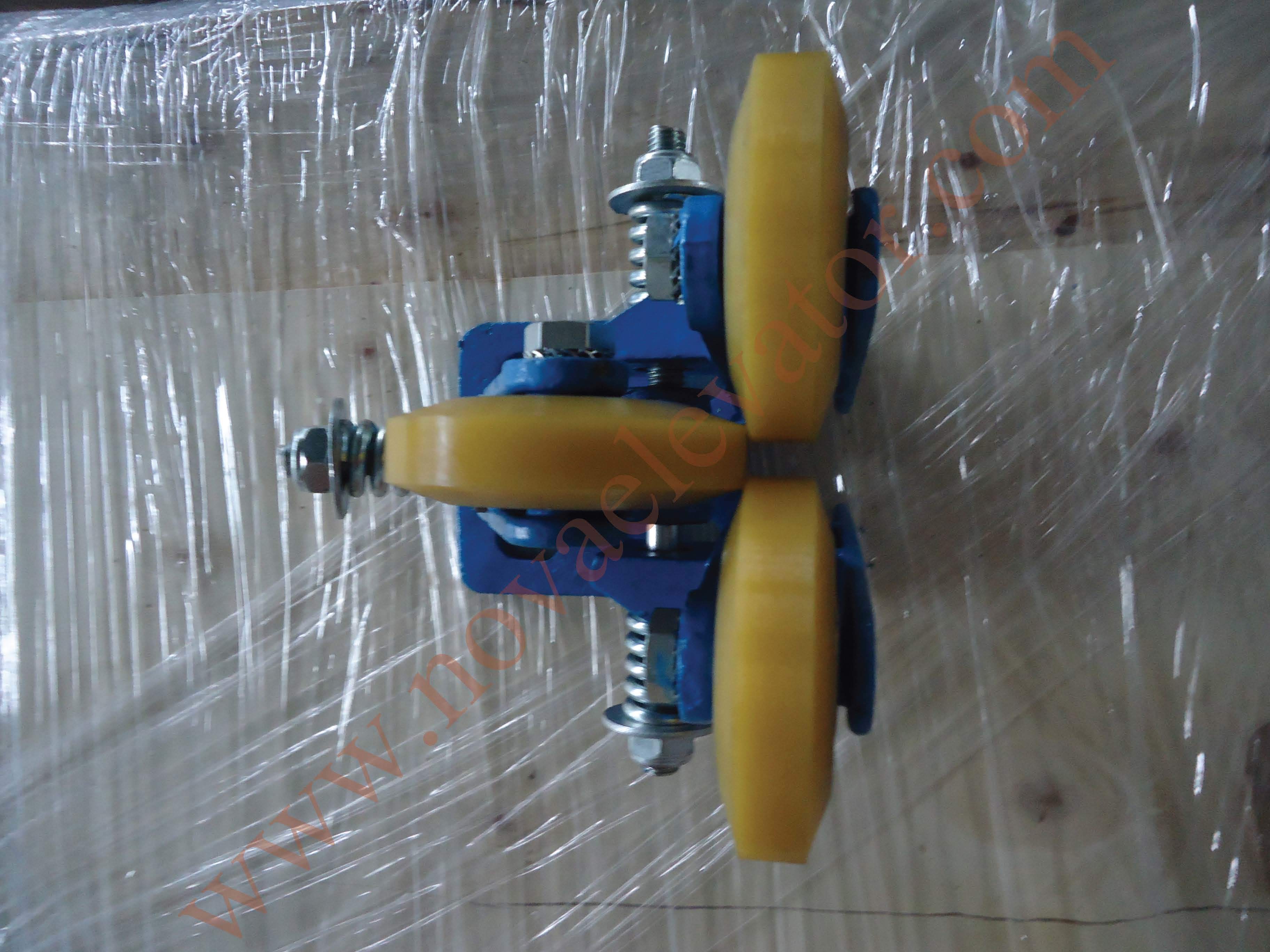 Rolling Giude Shoes Used in High Speed Lift