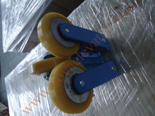 Rolling Giude Shoes Used in High Speed Lift