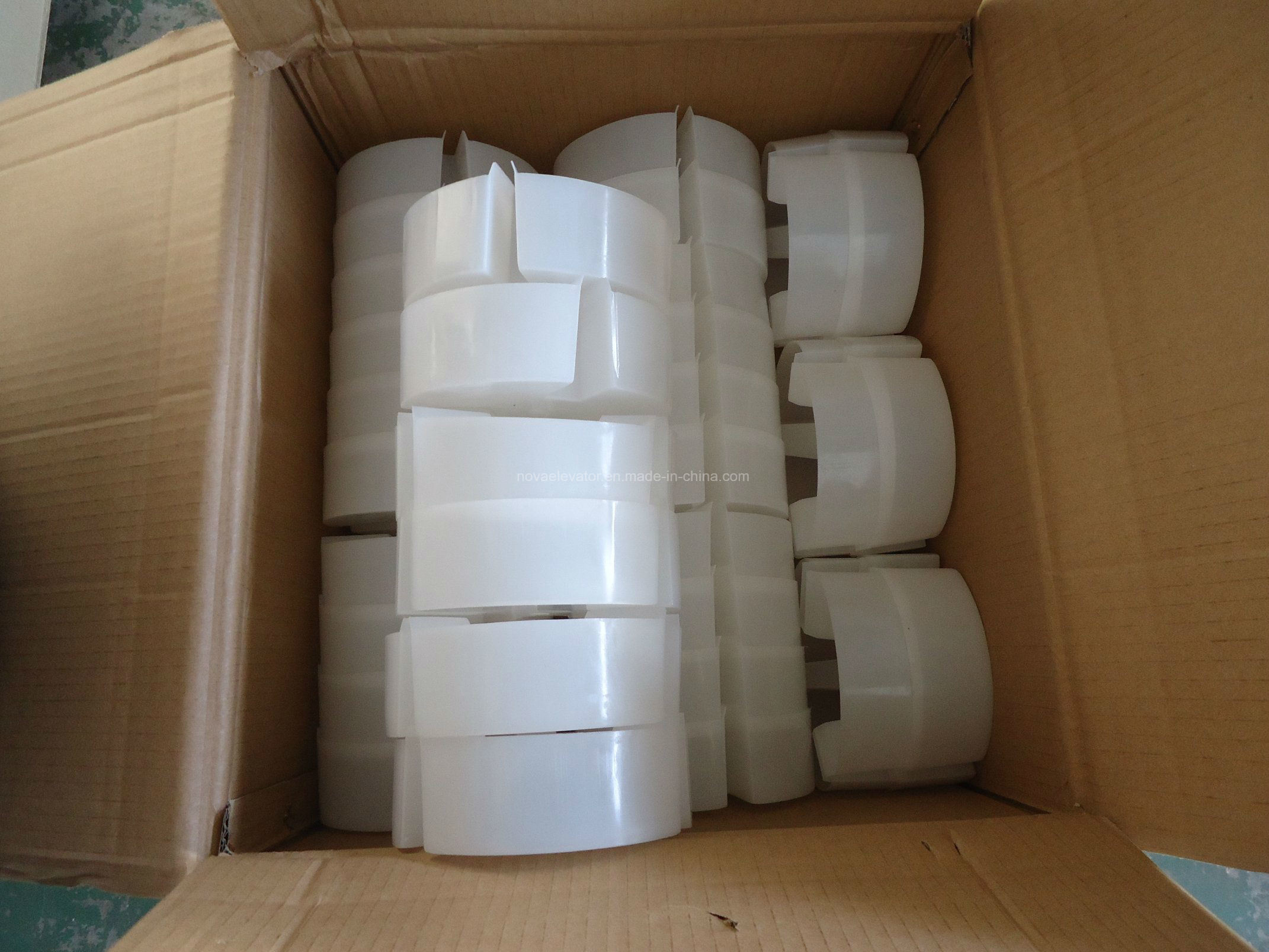 Square Elevator Oil Can Lift Guide Rail Oil Cup for Guide Shoe
