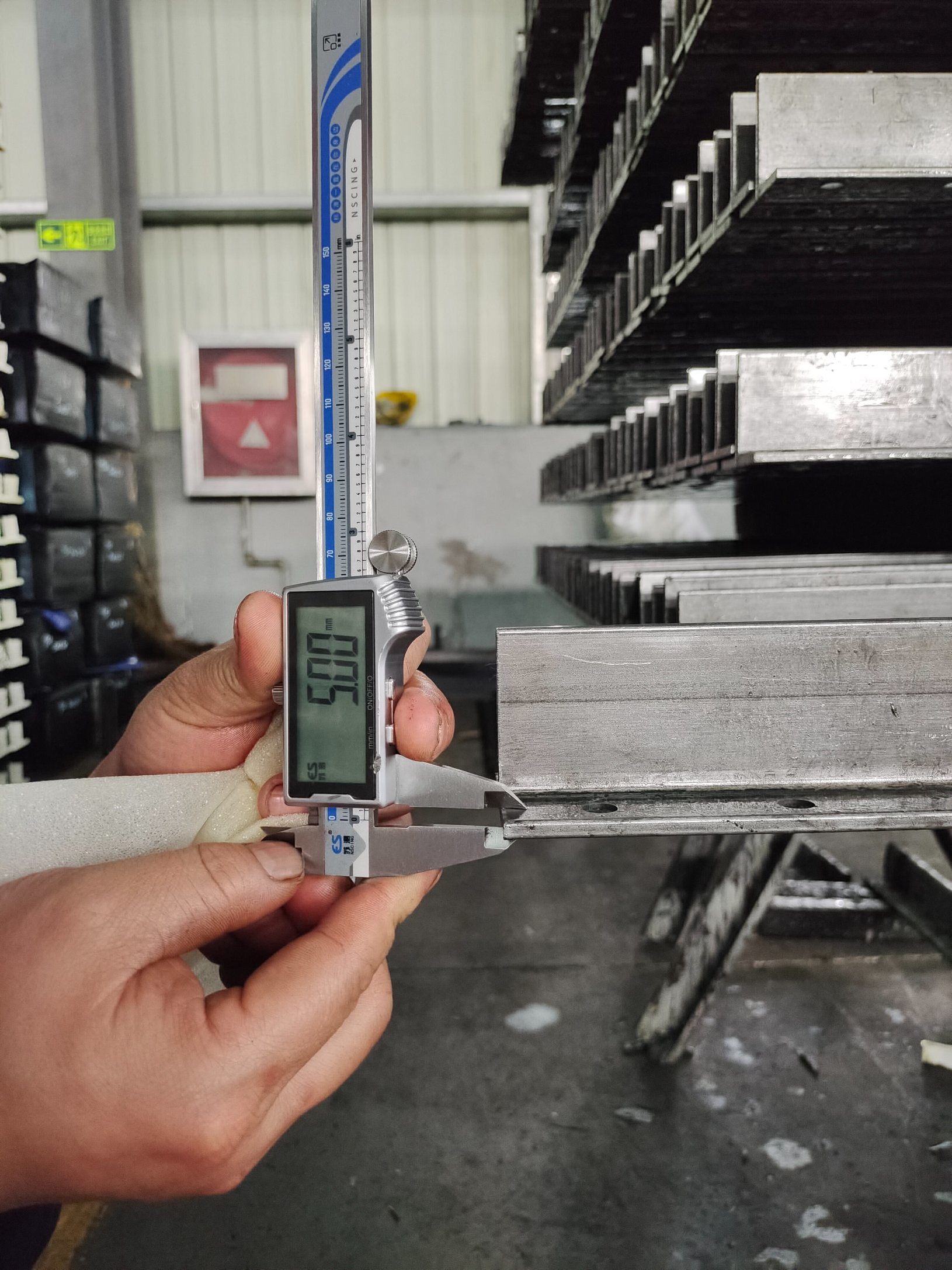 Supply T45/a T50/a T70/a Stainless Steel Elevator Cold Drawn Guide Rail with High Quality