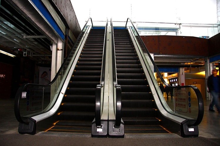 Automatic Electrical Cheap Elevator & Escalator