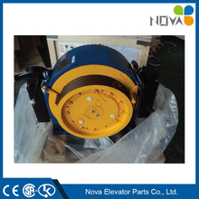 Elevator Machine Elevator Gearless Traction Machine for Passenger Elevator
