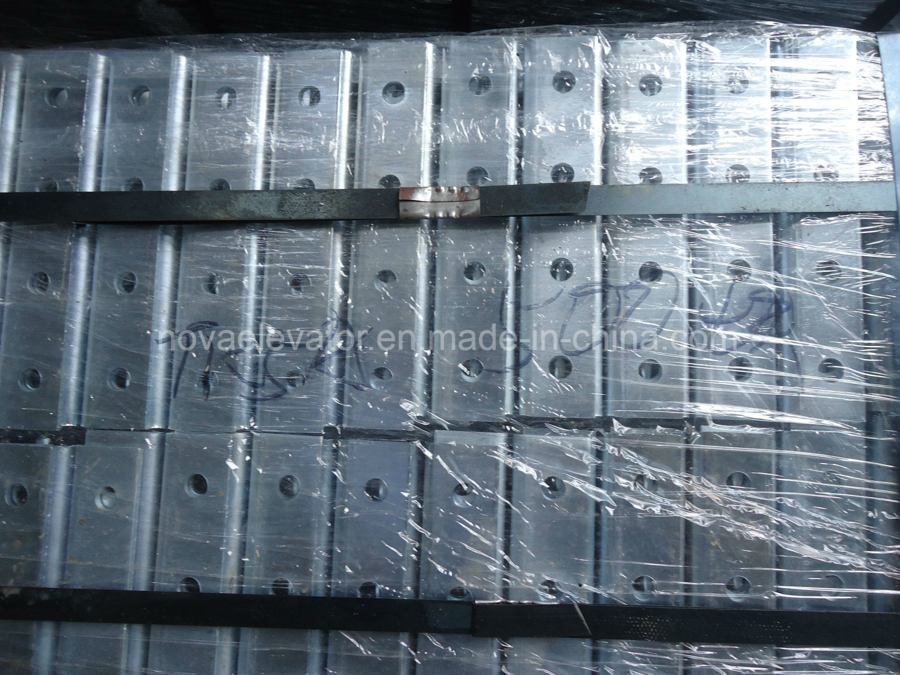 One Year Warranty Part Elevator Shaft Component Guide Rail Fishplate