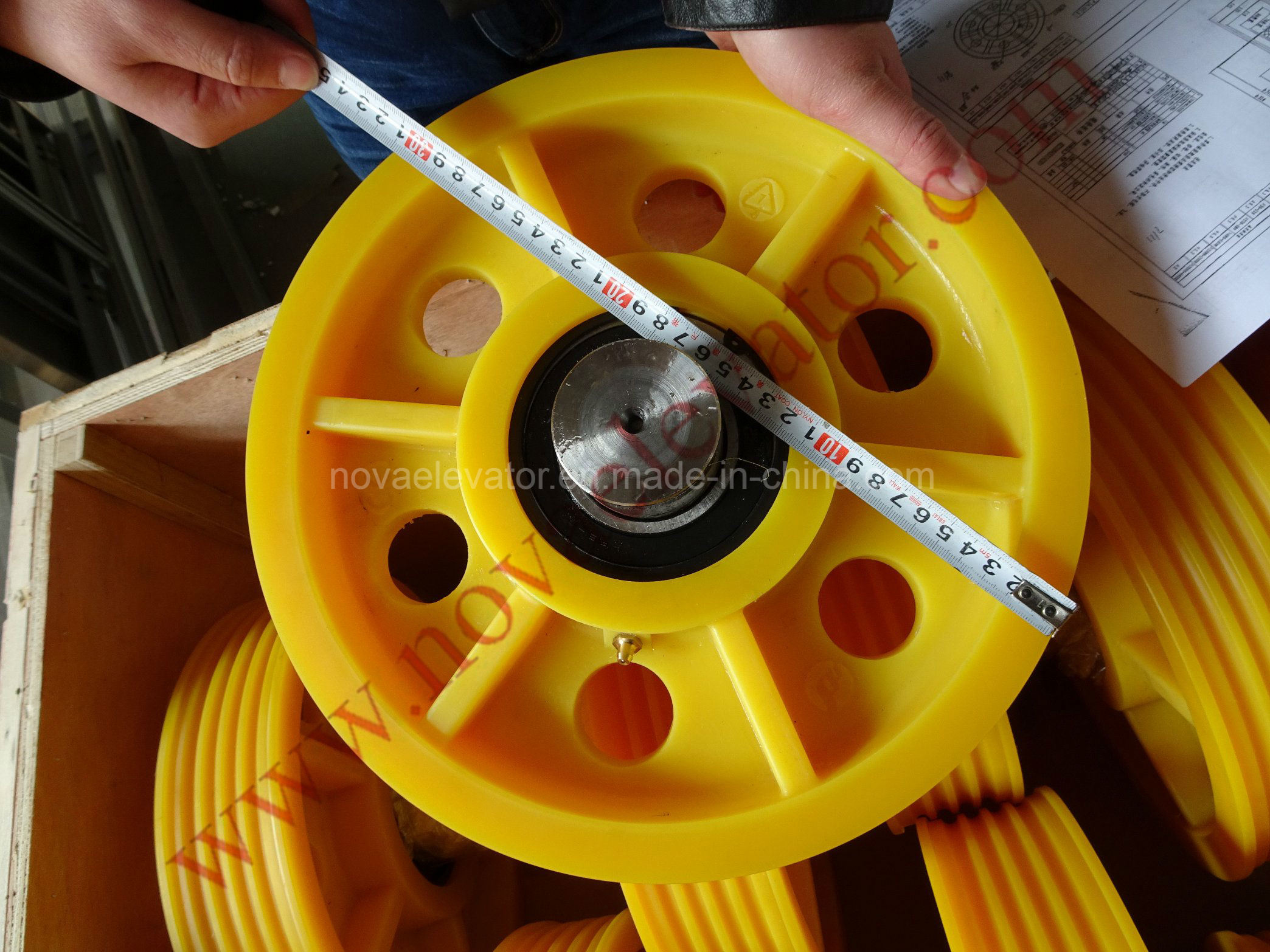 Plastic Pulley Elevator Parts Cabin Counterweight Pulley Roller Nylon Sheave