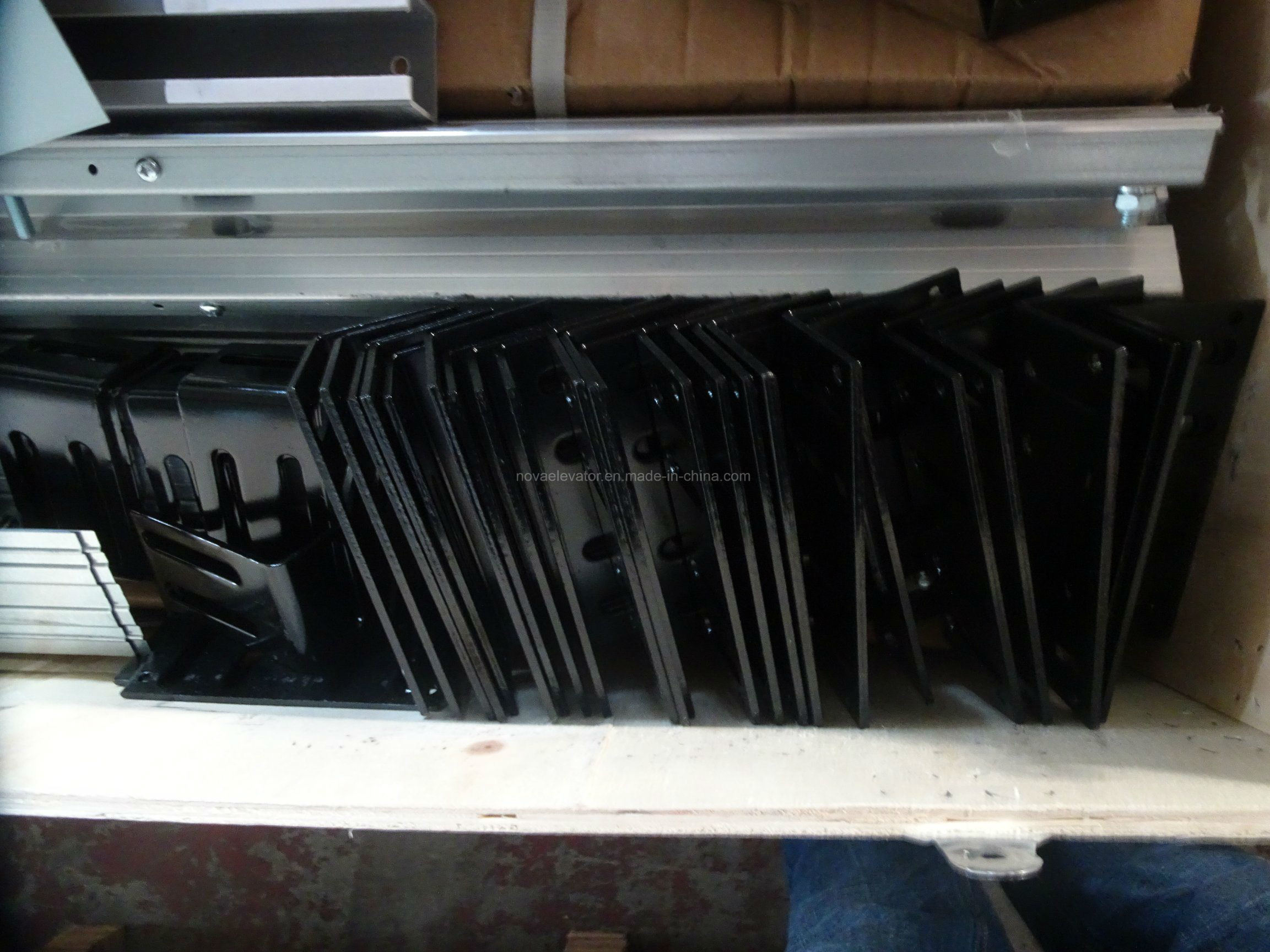 Lift Metal Rail Bracket Reinforced Bracket for Elevator Spare Parts