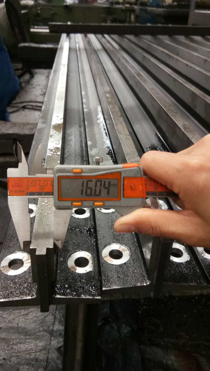 Competitive Price T70-1/B T89/B T114-1/B T Type Stainless Steel Elevator Machined Guide Rail